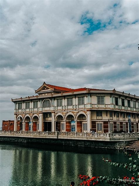 A Trip in the Past in Las Casas Filipinas de Acuzar, Bataan - Wander B