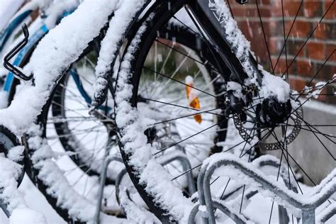 Tips for Riding an Electric Bike in the Snow • Bicycle 2 Work