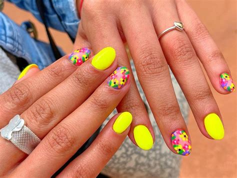 Our Favorite Summer Manicures of 2021 | Makeup.com