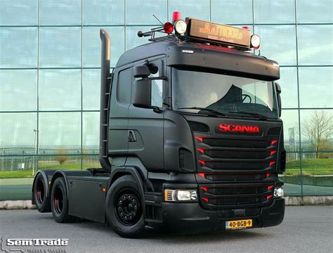 Scania R V8