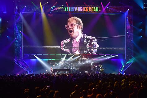 Elton John Kicks Off 'Farewell' Tour: Setlist, Photos, Videos