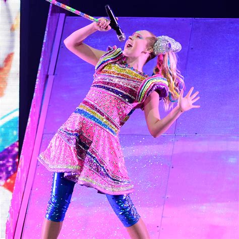 [100+] Jojo Siwa Pictures | Wallpapers.com