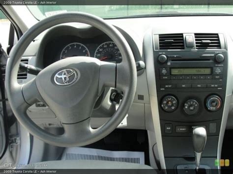 Interior 2009 toyota corolla