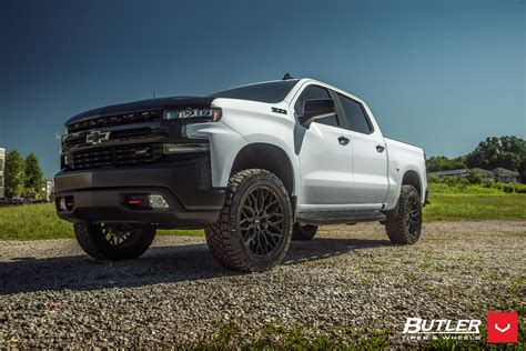 CHEVY SILVERADO 1500 Z71 - HYBRID FORGED SERIES: HF6-3 - Vossen Wheels