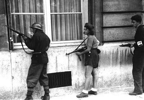 A Remarkable Photo Of WW2 French Resistance