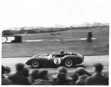 Ferrari Dino S (1959) - Racing Cars