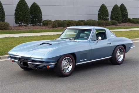 Elkhart Blue 1967 Chevrolet Corvette