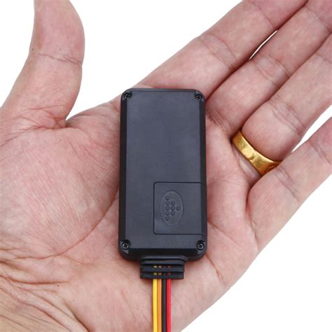 DT20 Best Cheap hidden gps tracker for car with smallest tiny size and best Quality Stabilit