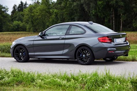 New 2017 BMW 240i Coupe Facelift shines in new photos