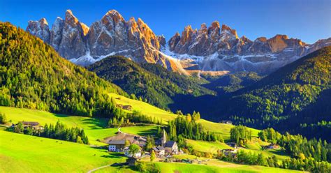 10 Highest Mountain Peaks To Conquer In The Alps Mountains