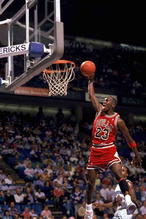 Michael Jordan Dunk Logo