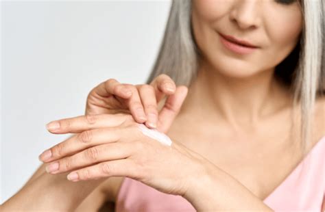 Hand care for dry skin - Hollywood Dermatology