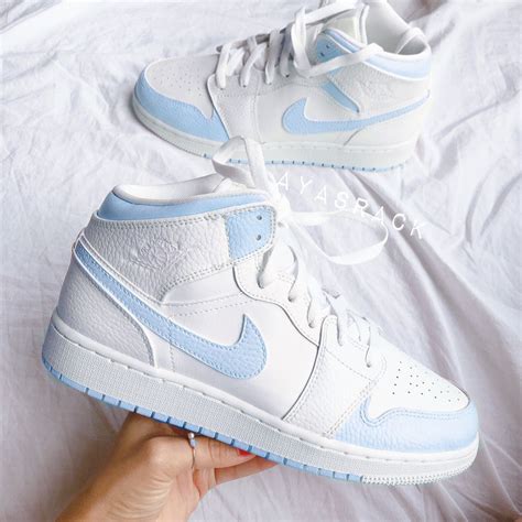 Custom air jordan 1 | Jordan shoes girls, Cute nike shoes, Swag shoes