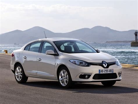 Рено Флюенс (Renault Fluence) 2019-2020 - отзывы владельцев, фото, цена ...