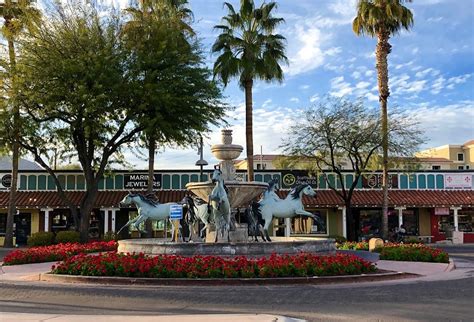 Scottsdale Shopping Districts: Top 7 Places to Shop Til You Drop