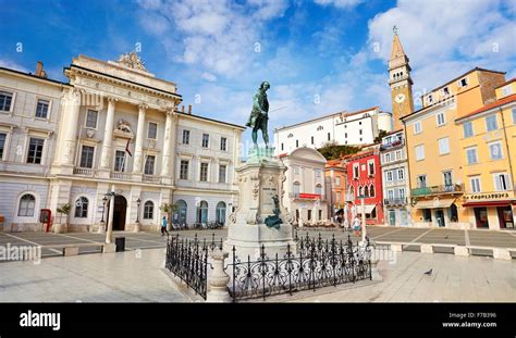 Tartini Square, Piran, Slovenia Stock Photo - Alamy