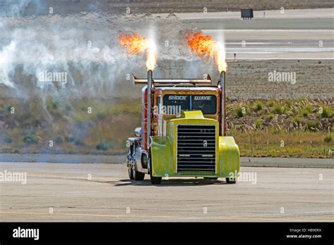 Jet truck Shockwave drag racing at San Diego Air Show performance Stock Photo - Alamy