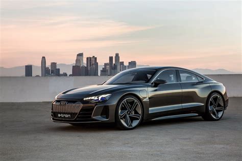 Audi E-Tron GT Coupe Rendered as Electric Flagship - autoevolution