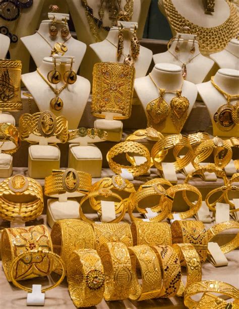 gold jewlery grand bazaar istanbul (1) - Travel Off Path