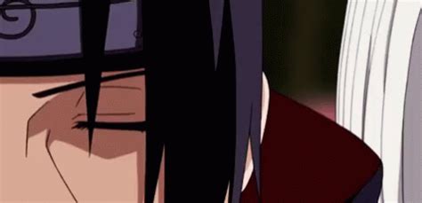 Mangekyou Sharingan Itachi Gif