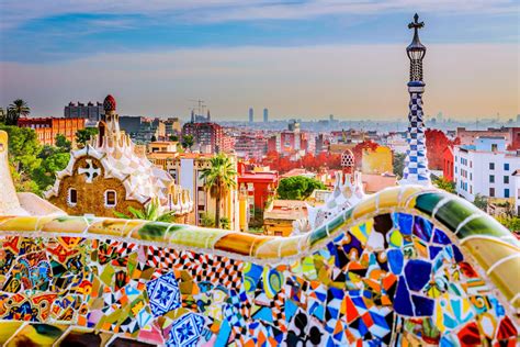 30 Ultimate Things to See and Do in Barcelona