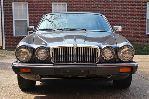 Jaguar XJ6 Restoration