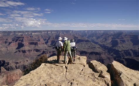 Grand Canyon overnight tour from Las Vegas - Bindlestiff Tours