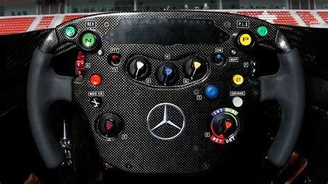 Formula 1 - F1 News: Mclaren F1 2011 Spec Steering Wheel