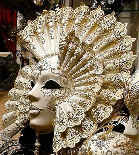 Venetian Masquerade Ball Decorations