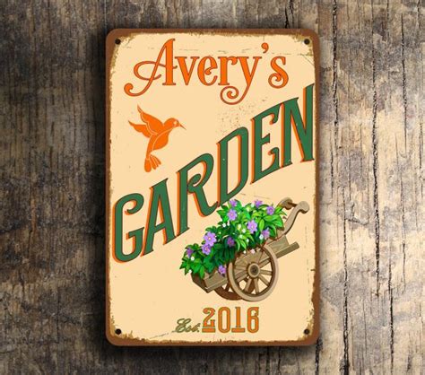 PERSONALIZED GARDEN SIGN - Classic Metal Signs