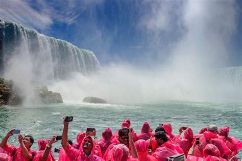 14 Best Niagara Falls Boat Tours - TourScanner