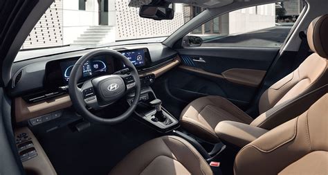 Hyundai Accent 2024 Interior - Jessy Imojean