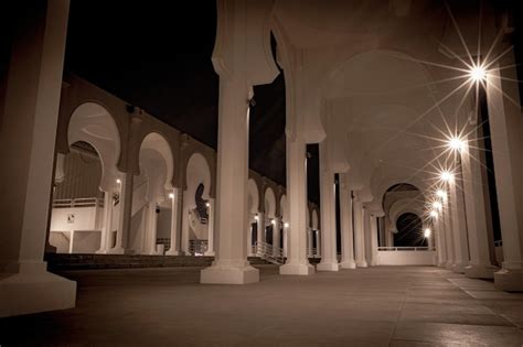 Premium Photo | Exterior details of the al rahmah mosque floating mosque in jeddah saudi arabia