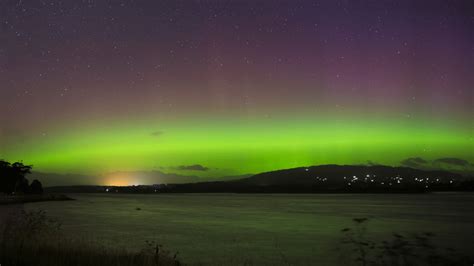 Heads Up Melbourne, There'll Be A Rare Aurora Australis Visible Tonight