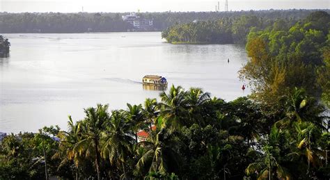 Ashtamudi Lake • Entry Fee, Timings, Things To Do