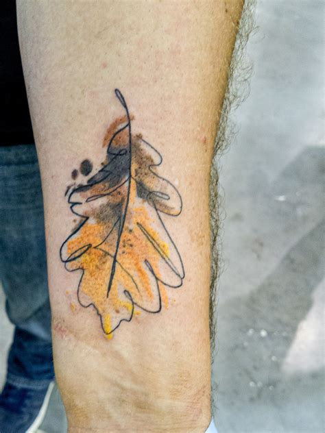 Oak Leaf tattoo | Oak leaf tattoos, Germany tattoo, Tattoos