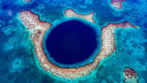 The Mystery Of Belize's Beautiful Great Blue Hole