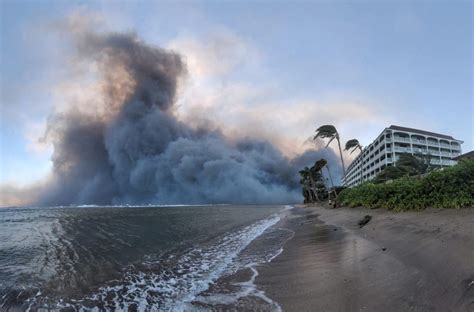 How the Maui wildfire devastated Lahaina, hour by hour - The Washington Post