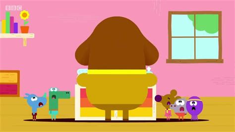 Hey Duggee Season 1 Episode 36 The Puppy Badge | Watch cartoons online ...