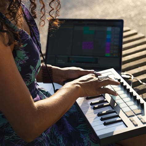 Launchkey Mini [MK3] | Novation