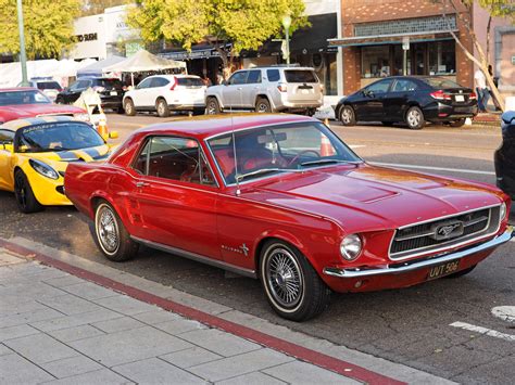 Mustang Legendary Machine.