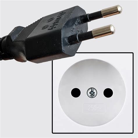 Usa Power Plug / Vct Vp18 Uk To Usa Plug Adapter Converts 3 Pin British Plug To 3 Prong Grounded ...