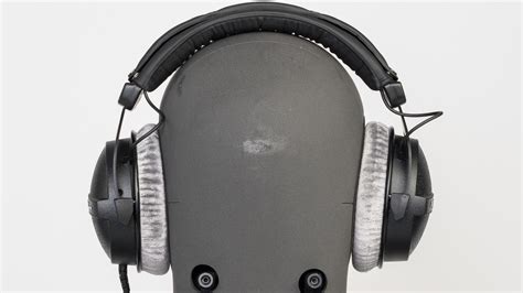 Beyerdynamic DT 770 PRO Review - RTINGS.com