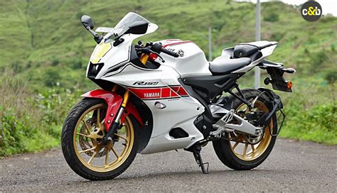 Accessories For Yamaha YZF-R15 V4: All You Need To Know