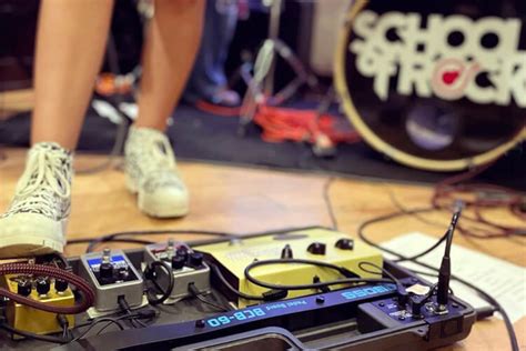 Guitar Pedal Settings Used by 7 Famous Artists | School of Rock