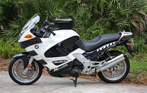 2004 BMW K1200RS - Moto.ZombDrive.COM