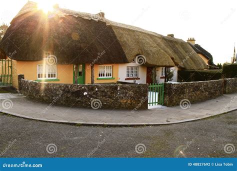 Thatched Cottages in the Irish Countryside Editorial Photography - Image of architecture ...