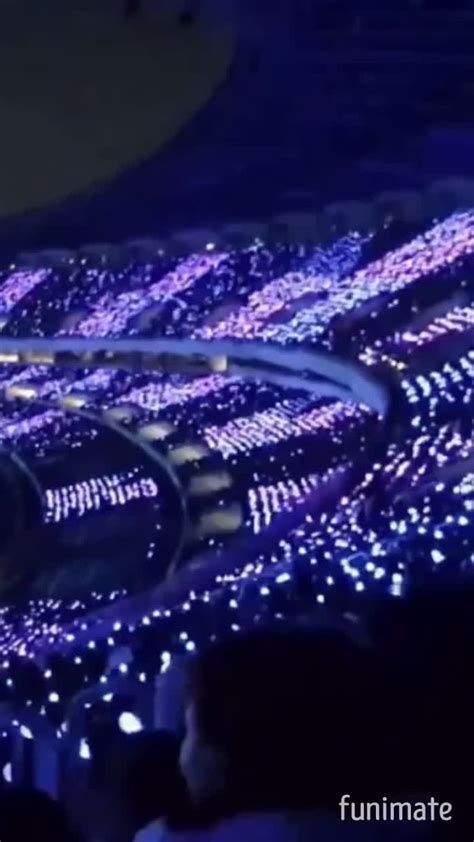 Scopri i video popolari di bts concert army bombs purple ocean, Bts ...