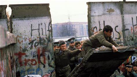 How West and East German views compare 30 years after fall of Berlin ...