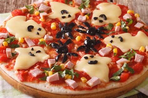 Super Simple Halloween Pizza | Recipe | Halloween pizza, Halloween food dinner, Halloween dinner